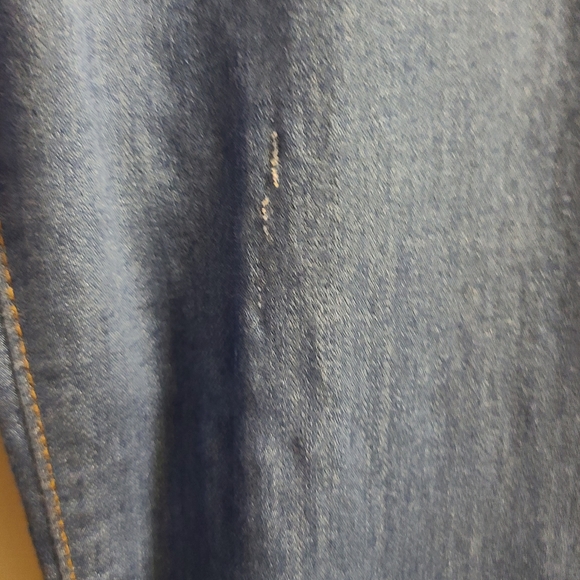 🦇2/$15-Vibrant jeans - Picture 13 of 16